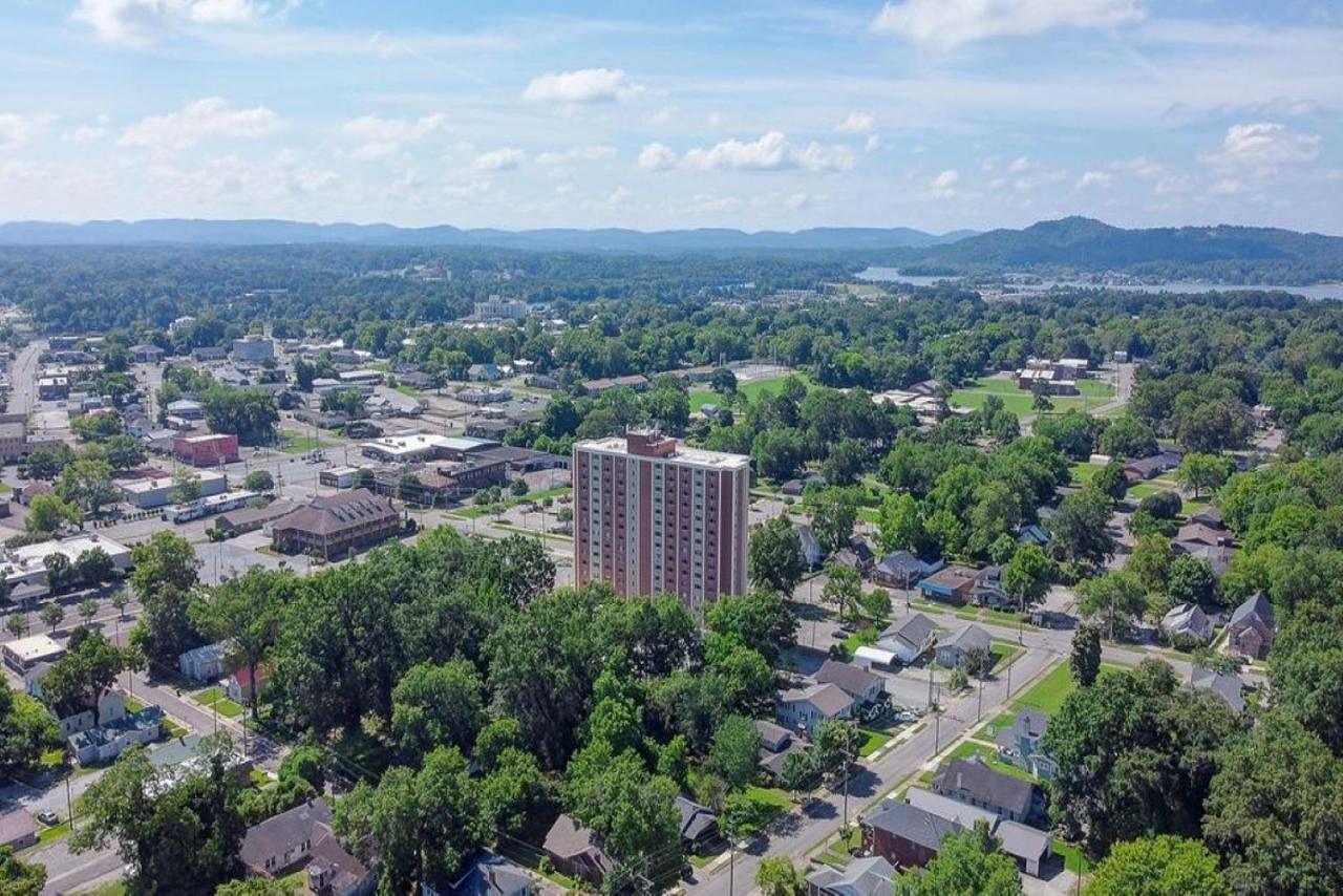 Newly Renovated 1 Bedroom Apartment Near Downtown Gadsden Exterior photo